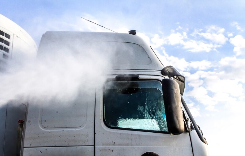 Come lavare il camion da soli con l’aiuto dell’idropulitrice e altri prodotti specifici
